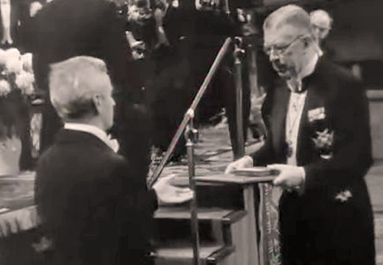 WILLIAM FAULKNER RECEIVING GOOD MONEY - THE NOBEL PRIZE 1950