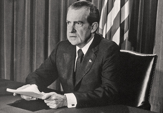 RICHARD M. NIXON ANNOUNCES HIS RESIGNATION 1974