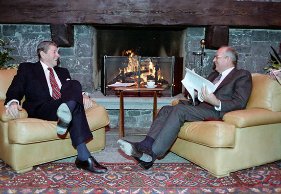 First Reagan-Gorbachev Meet in 1985 and Already Cozy