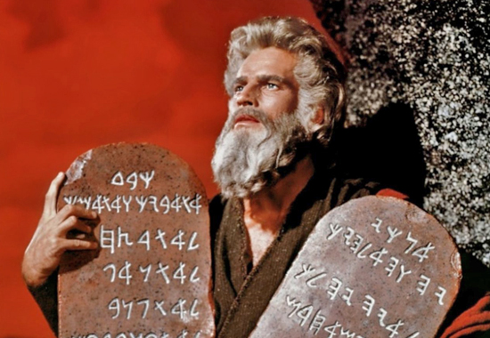 CHARLTON HESTON IS MOSES - HOLDING THE TEN COMMANDMENTS